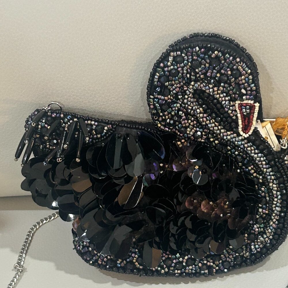 From India to You Black Swan Beaded Sequin Bag Crossbody Tik Tok Viral RARE NWT - Picture 2 of 6